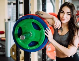 Женский тренинг: 5 упражнений для сильной и незави...