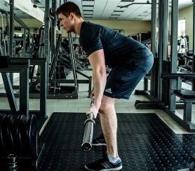 Тяга штанги в наклоне к поясу