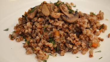 Гречневая каша с грибами